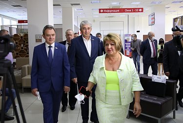 Как работают цифровые МФЦ, знают законодатели Приволжья